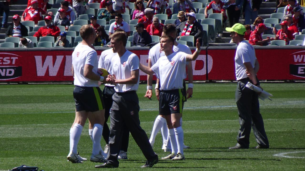 Group-stage prediction for the 2026 World Cup: upset zones to watch