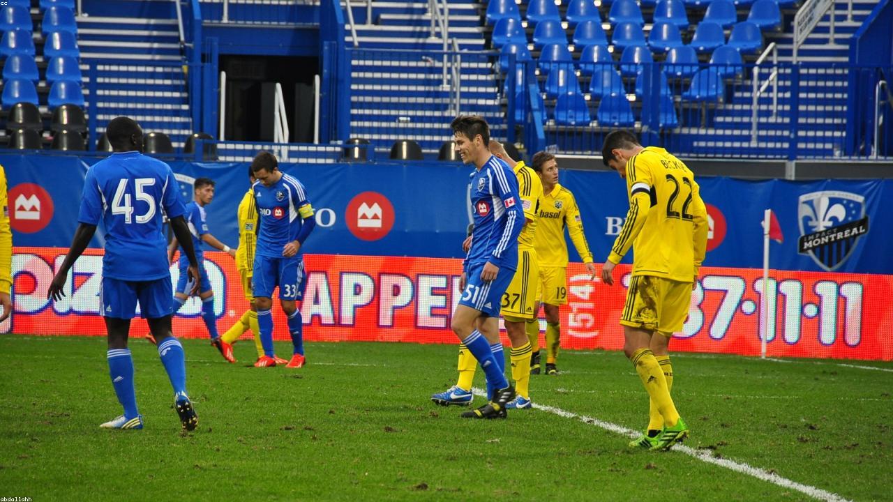 BC Place Stadium in Vancouver at night.
